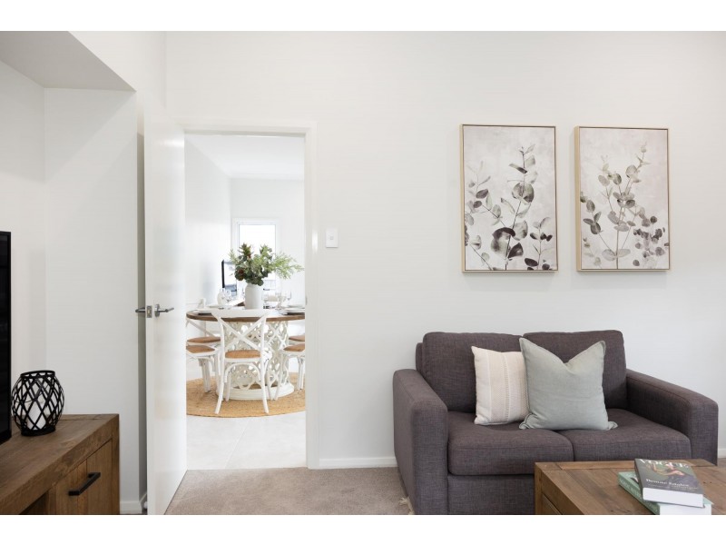 8 Mirida Drive, Dolphin Point NSW 2539