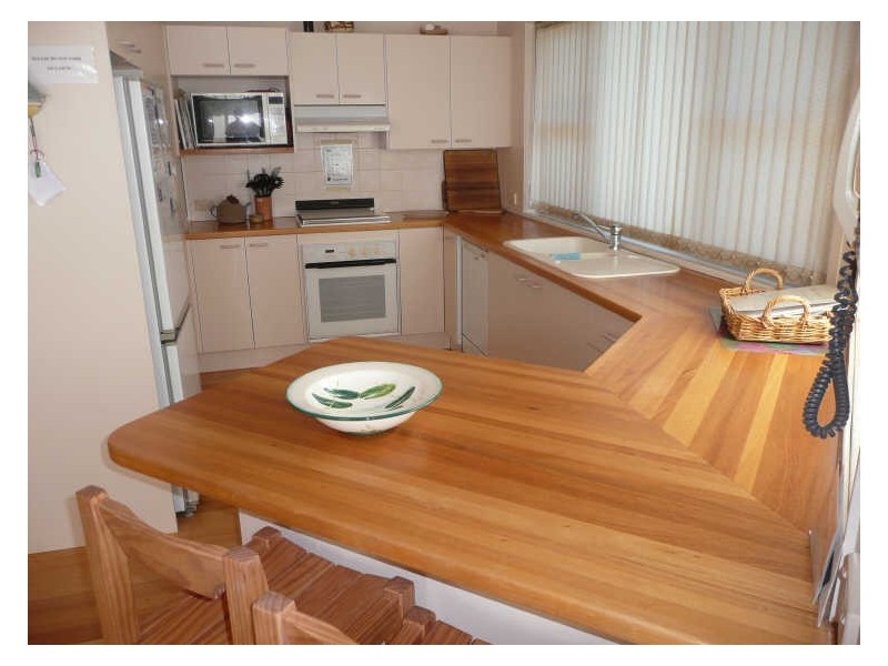 7 Shipton Cres, Mollymook NSW 2539