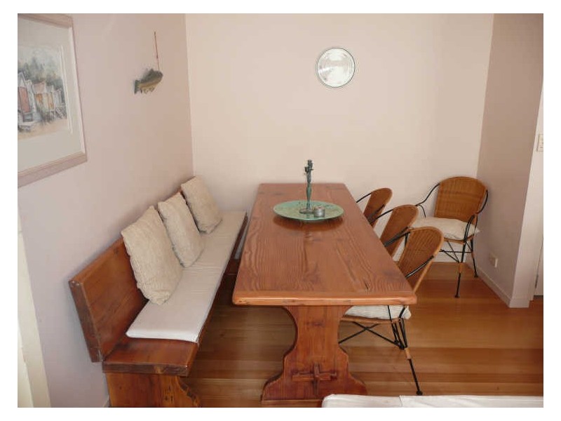 7 Shipton Cres, Mollymook NSW 2539