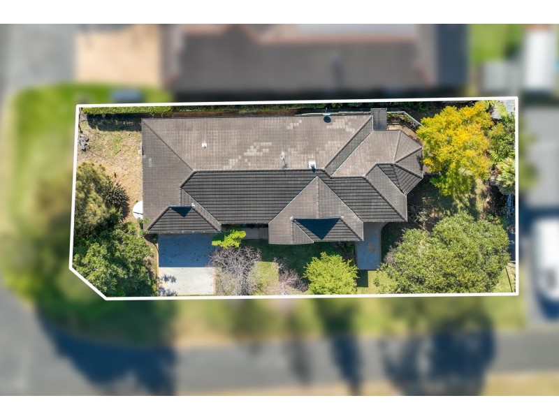 9 James Crescent, Kings Point NSW 2539