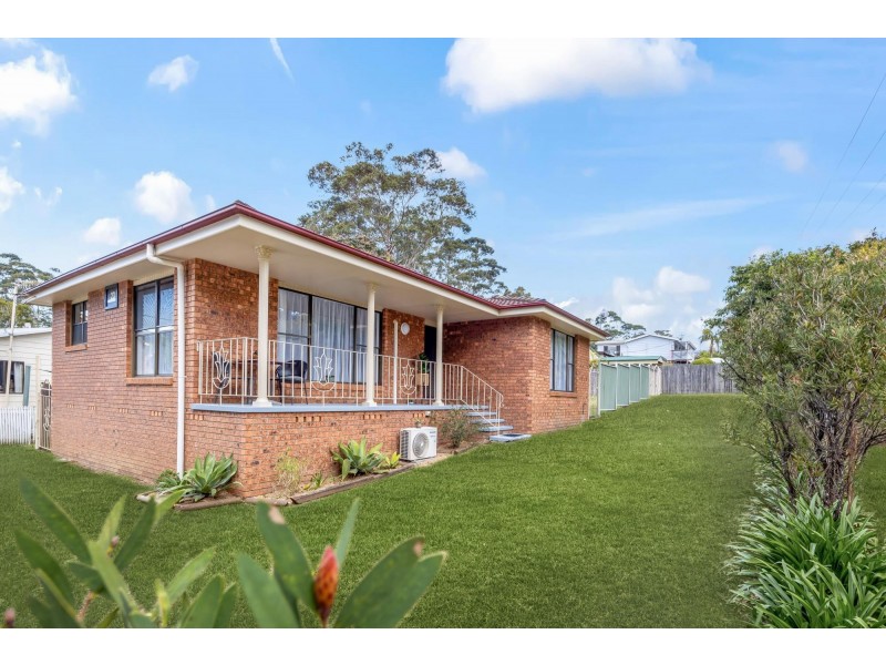 20 Alma Avenue, Fishermans Paradise NSW 2539