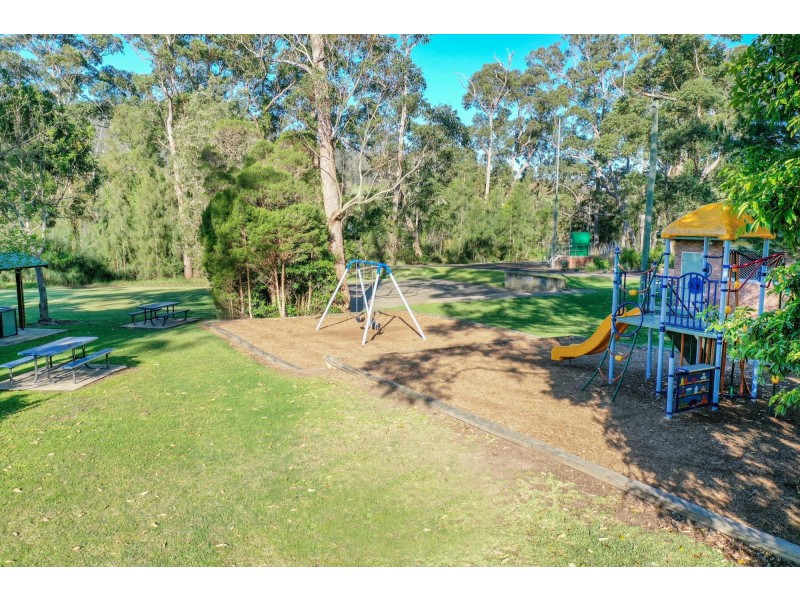 41 Cornfield Parade, Fishermans Paradise NSW 2539