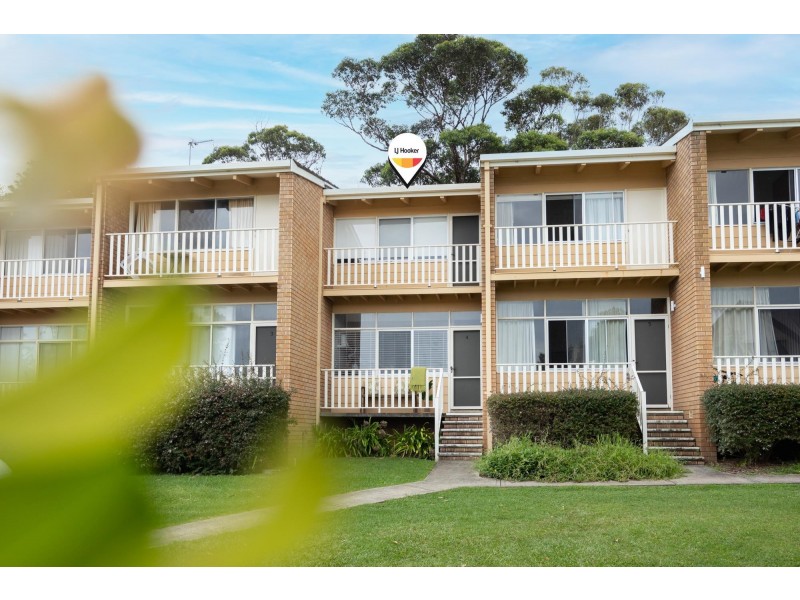 4/1 Ingold Avenue, Mollymook NSW 2539