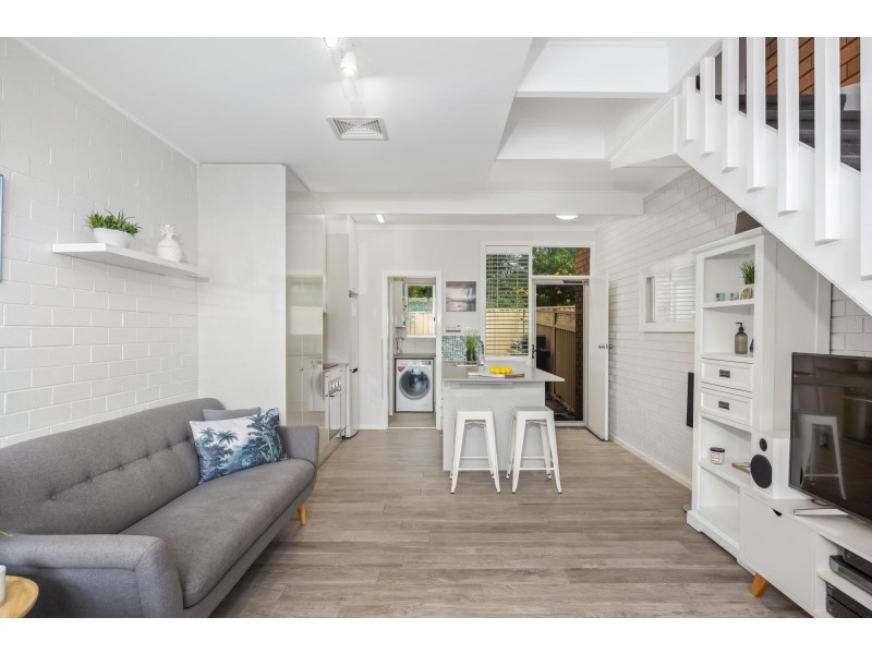 4/1 Ingold Avenue, Mollymook NSW 2539