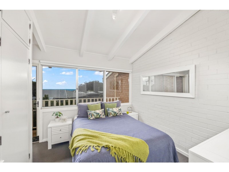 4/1 Ingold Avenue, Mollymook NSW 2539