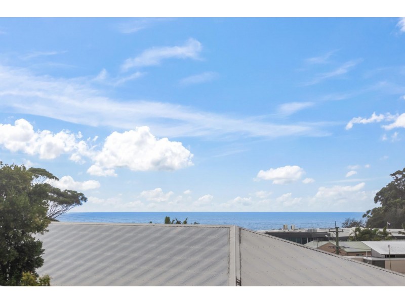 4/1 Ingold Avenue, Mollymook NSW 2539