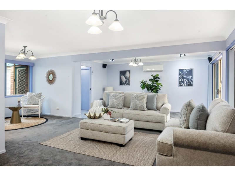 50 Buckland Street, Mollymook NSW 2539