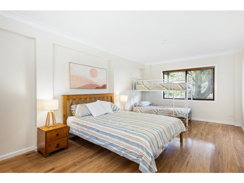 4 Capricorn Avenue, Narrawallee NSW 2539