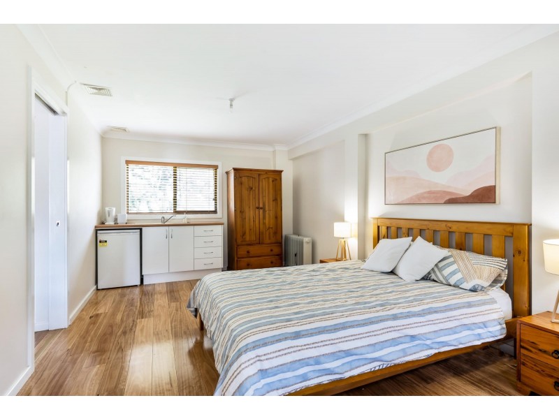 4 Capricorn Avenue, Narrawallee NSW 2539