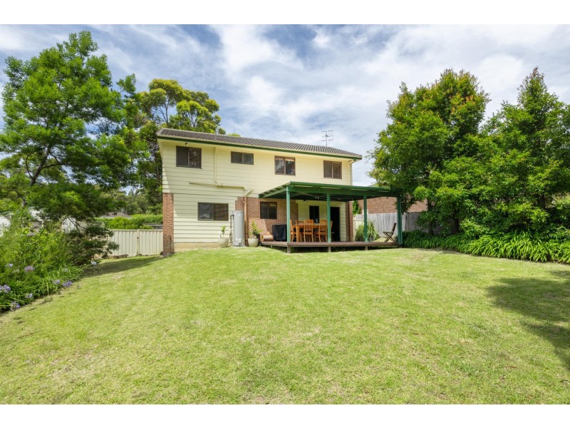 4 Capricorn Avenue, Narrawallee NSW 2539