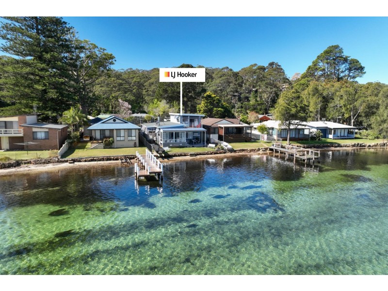 4 McDonald Parade, Burrill Lake NSW 2539