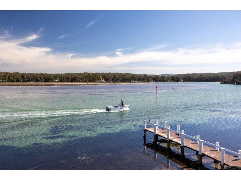 4 McDonald Parade, Burrill Lake NSW 2539