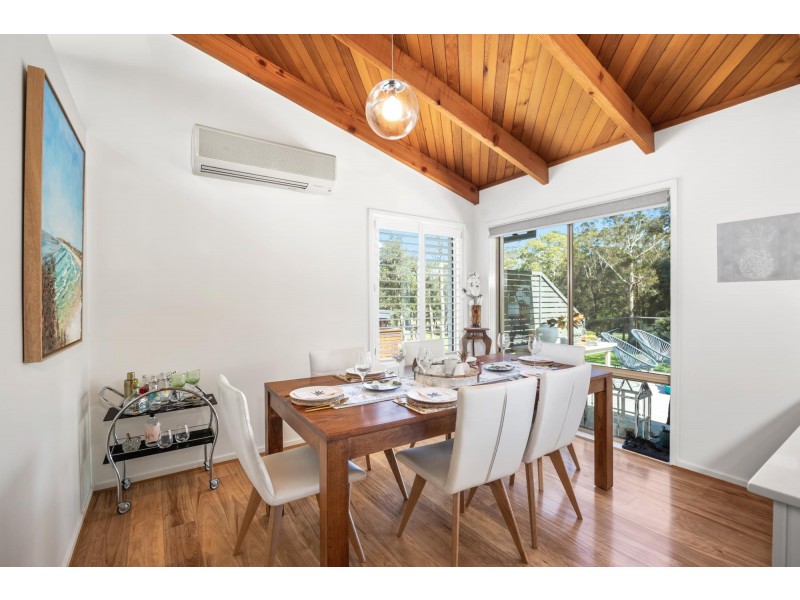 35 Clyde Street, Mollymook Beach NSW 2539