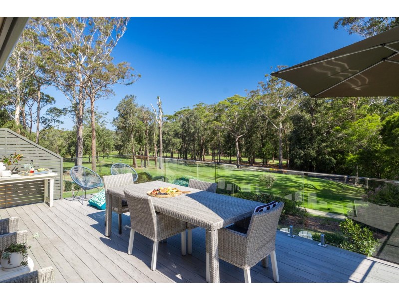 35 Clyde Street, Mollymook Beach NSW 2539