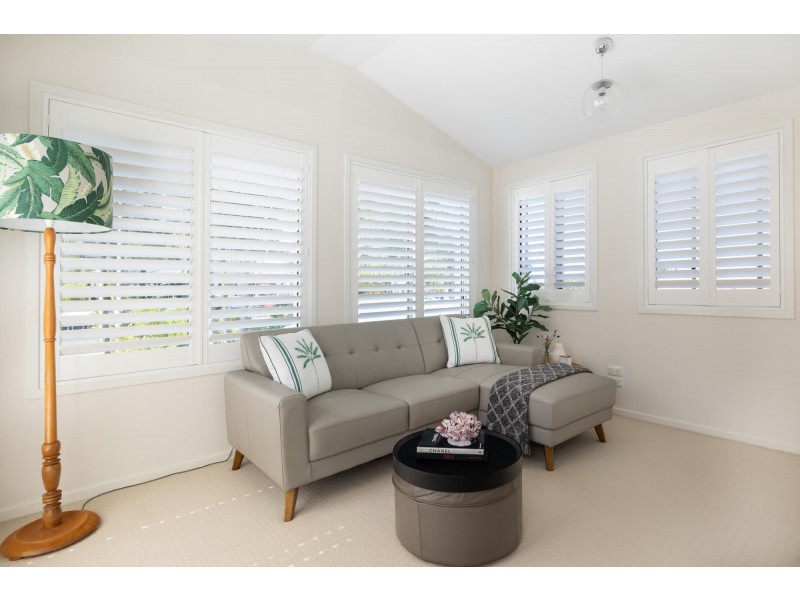 35 Clyde Street, Mollymook Beach NSW 2539