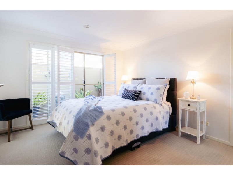 35 Clyde Street, Mollymook Beach NSW 2539