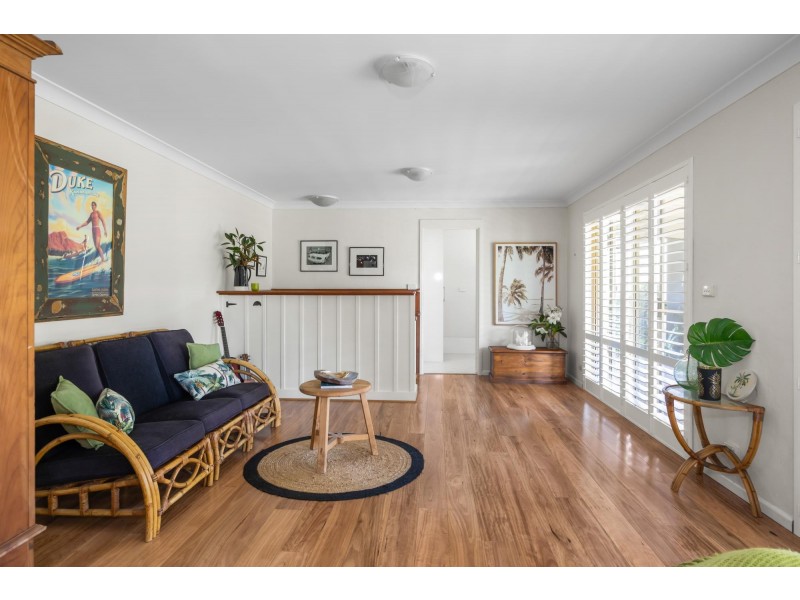 35 Clyde Street, Mollymook Beach NSW 2539