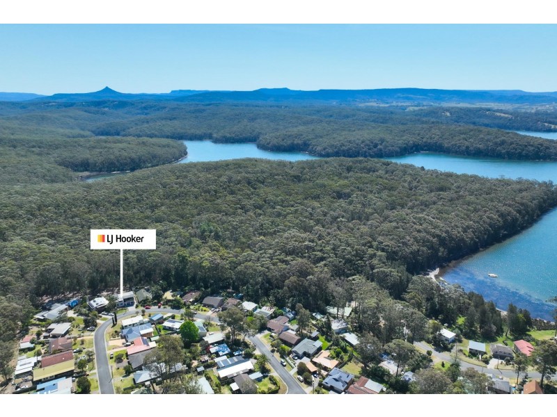 31 Wyoming Avenue, Burrill Lake NSW 2539