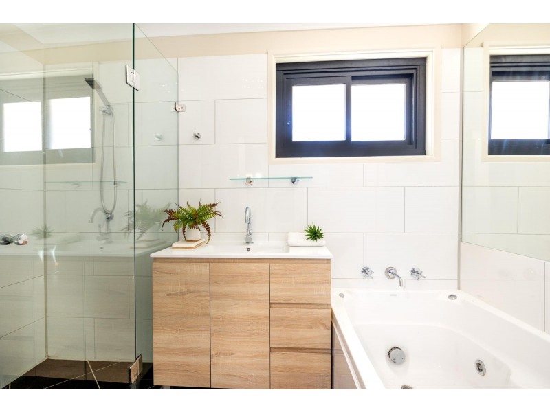 31 Wyoming Avenue, Burrill Lake NSW 2539