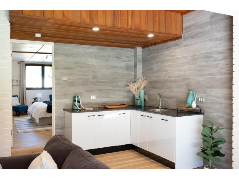 31 Wyoming Avenue, Burrill Lake NSW 2539