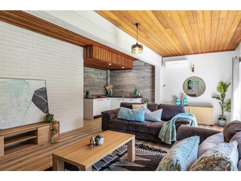 31 Wyoming Avenue, Burrill Lake NSW 2539