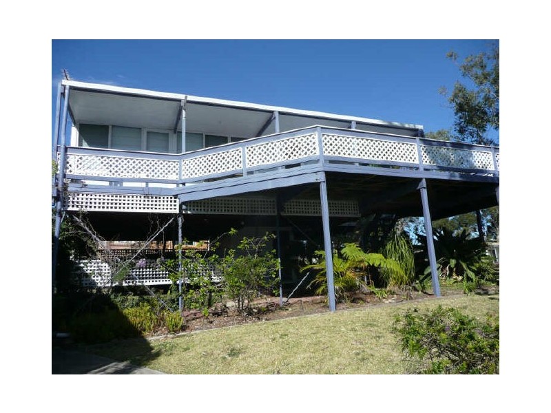 1 Surfers Avenue, Narrawallee NSW 2539