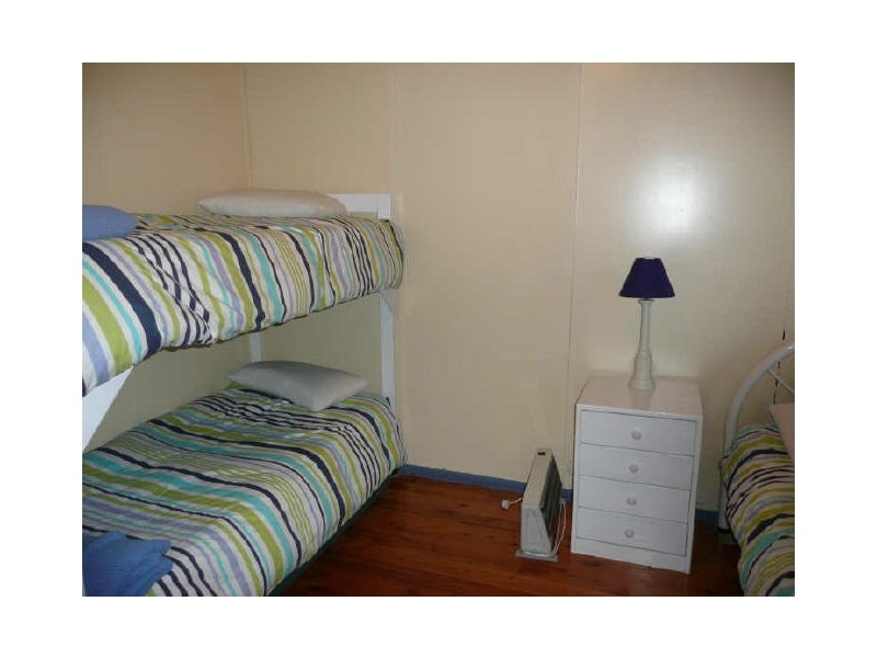 1 Surfers Avenue, Narrawallee NSW 2539