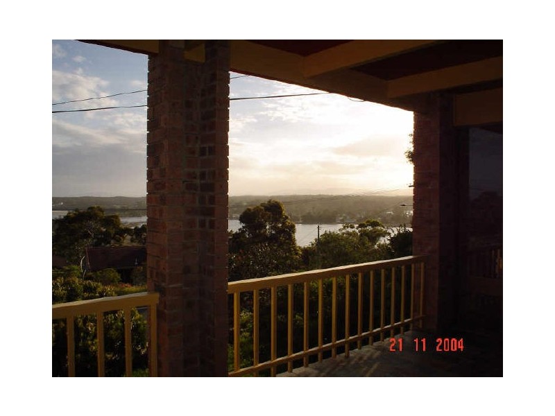 54 Canberra Crescent, Burrill Lake NSW 2539