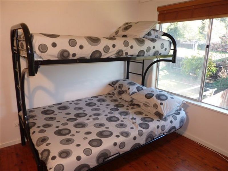 11 Clissold Street, Mollymook NSW 2539