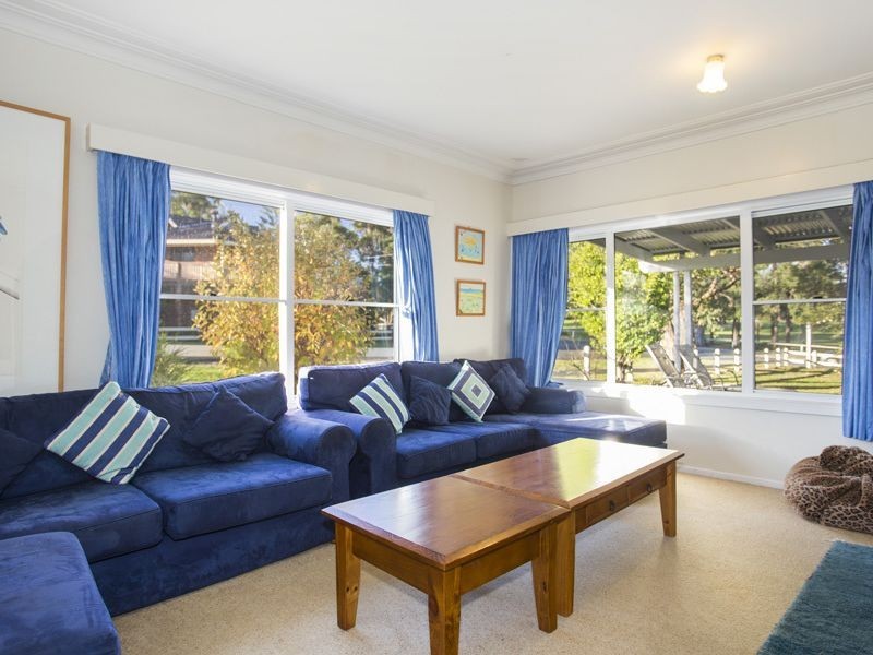 45 Golf Rd, Mollymook NSW 2539