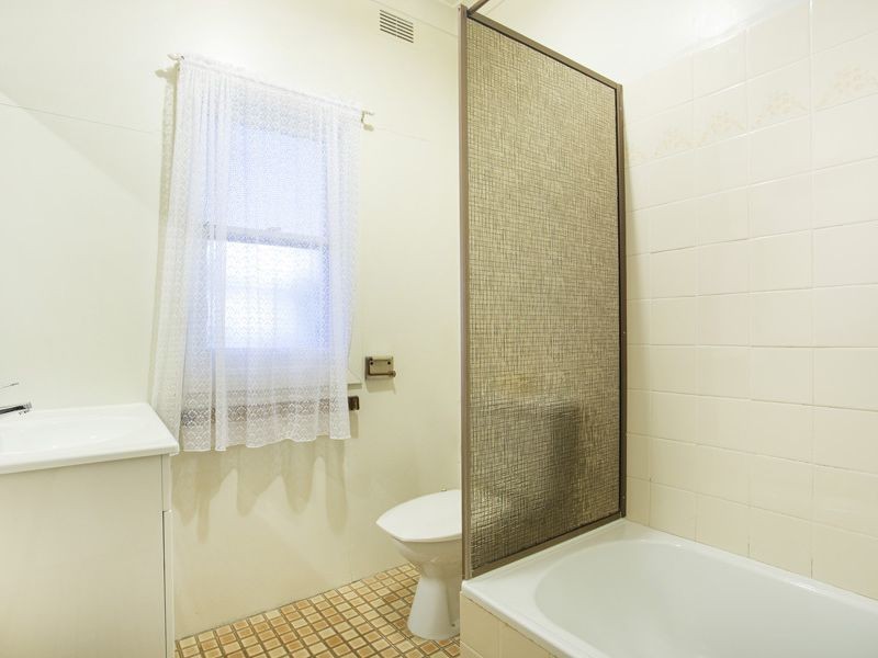 45 Golf Rd, Mollymook NSW 2539