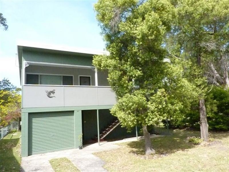 40 Entrance Road, Lake Conjola NSW 2539