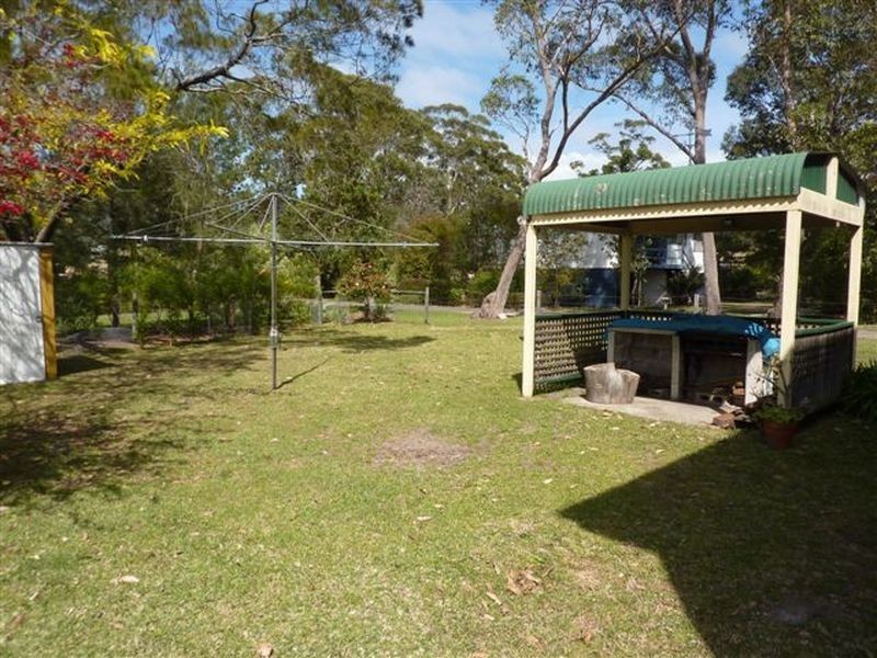 40 Entrance Road, Lake Conjola NSW 2539
