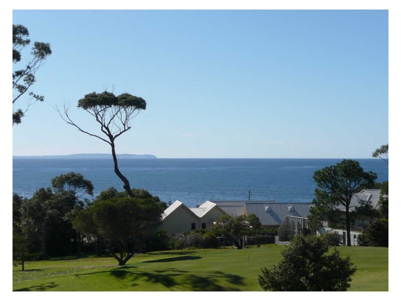 13 Buchan Street, Mollymook NSW 2539