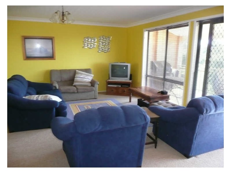 13 Buchan Street, Mollymook NSW 2539