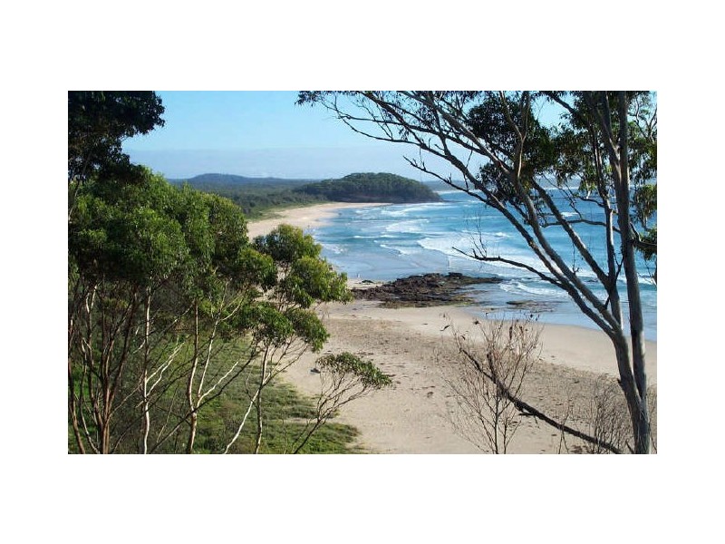 A. Holiday with us!, Ulladulla NSW 2539