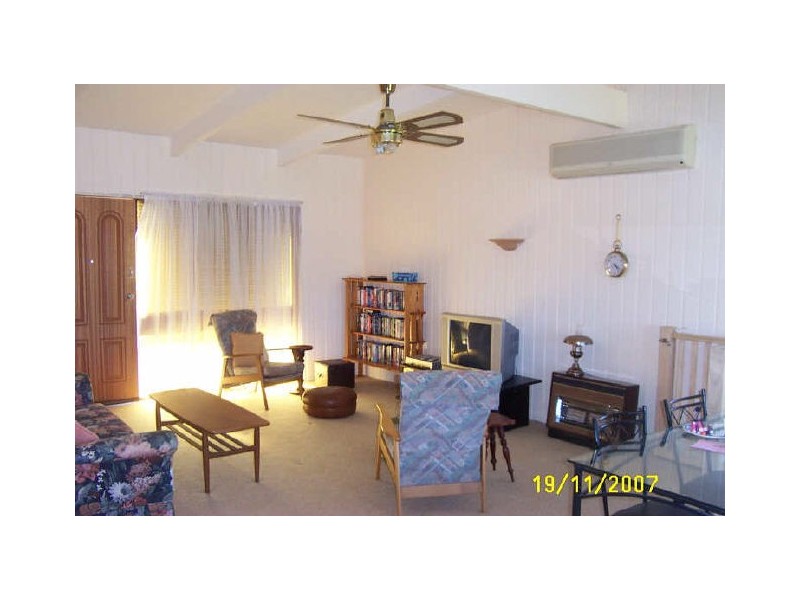 84 Carroll Avenue, Mollymook NSW 2539