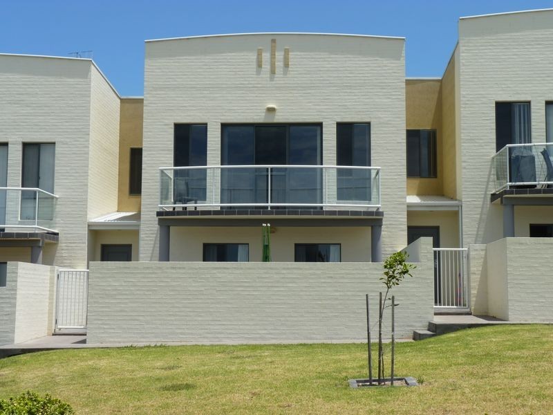 8/14 Dolphin View Villas-Dolphin St, Ulladulla NSW 2539