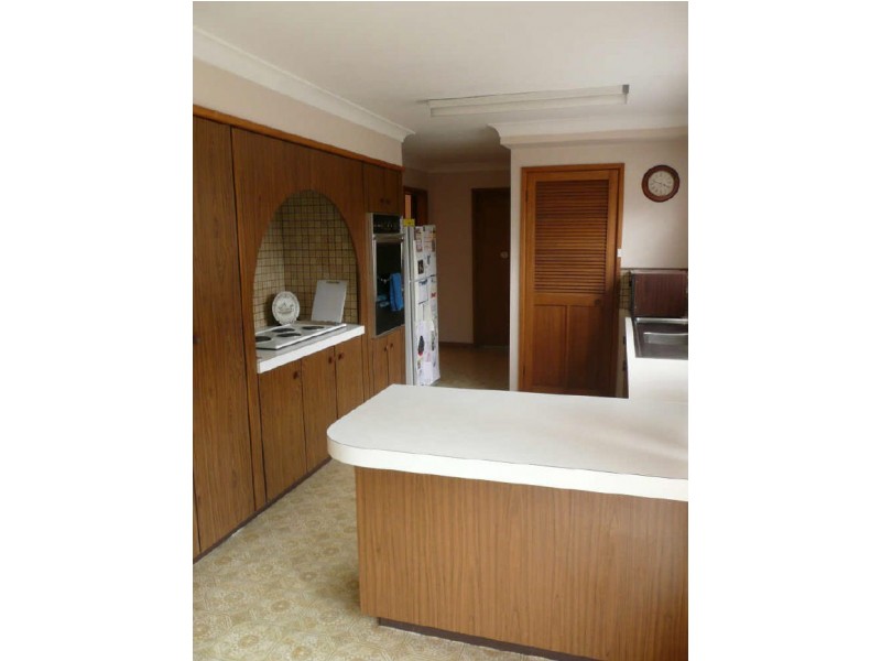 14 Boag Street, Mollymook NSW 2539