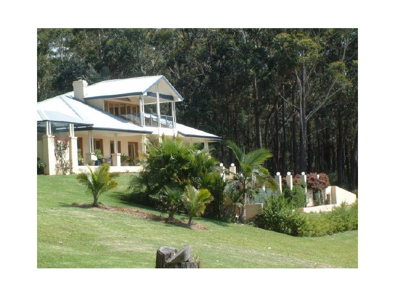 13B Bishop Drive, Mollymook NSW 2539