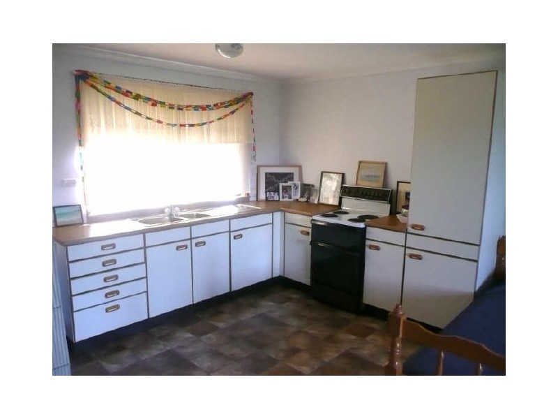 11 The Promenade, Manyana NSW 2539