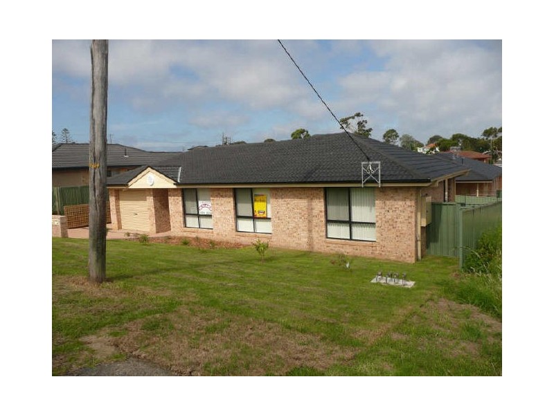 Units 1,2 and 4/22 St Vincent Street, Ulladulla NSW 2539