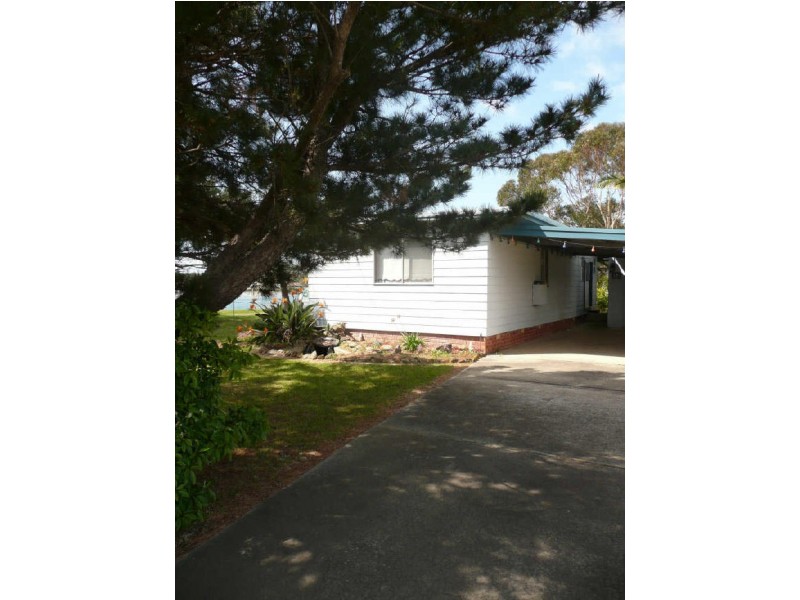 12 Maria Avenue, Burrill Lake NSW 2539