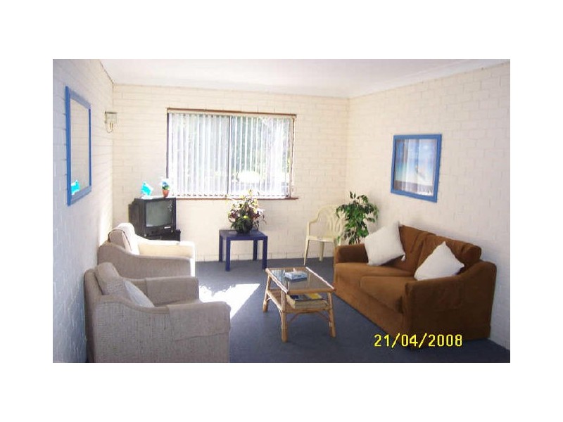 2/5 Mitchell Pde, Mollymook NSW 2539