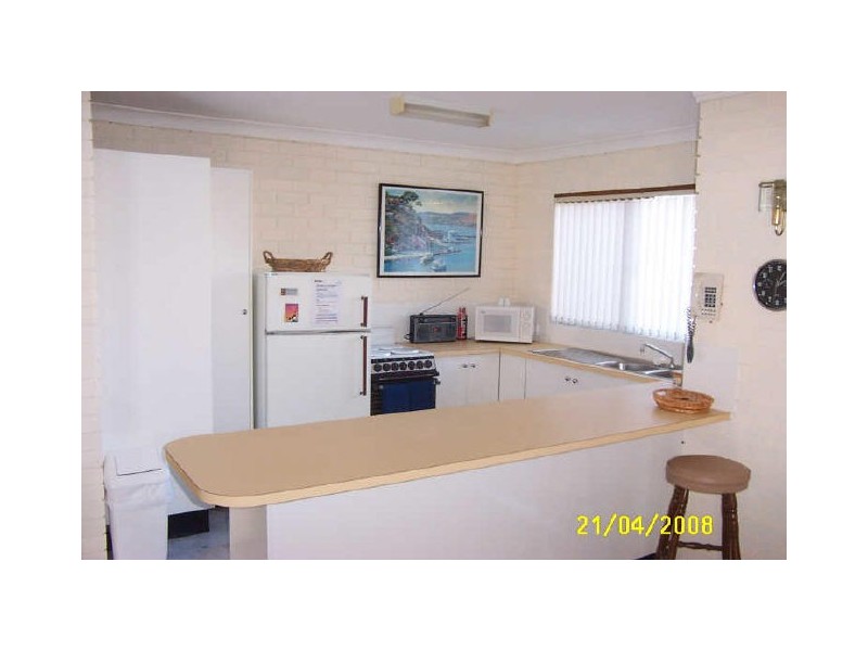 2/5 Mitchell Pde, Mollymook NSW 2539