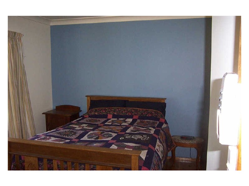 23 Kendall Cres, Burrill Lake NSW 2539