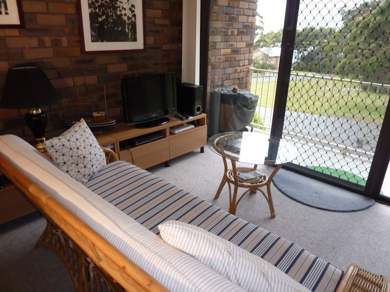 4/28 Buchan Street, Mollymook NSW 2539