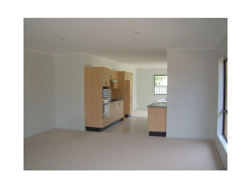 8/30 Balmoral Road, Burrill Lake NSW 2539