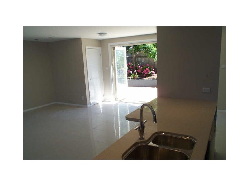 2/11 Crescent Street, Ulladulla NSW 2539