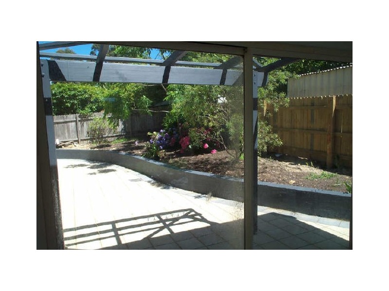 2/11 Crescent Street, Ulladulla NSW 2539